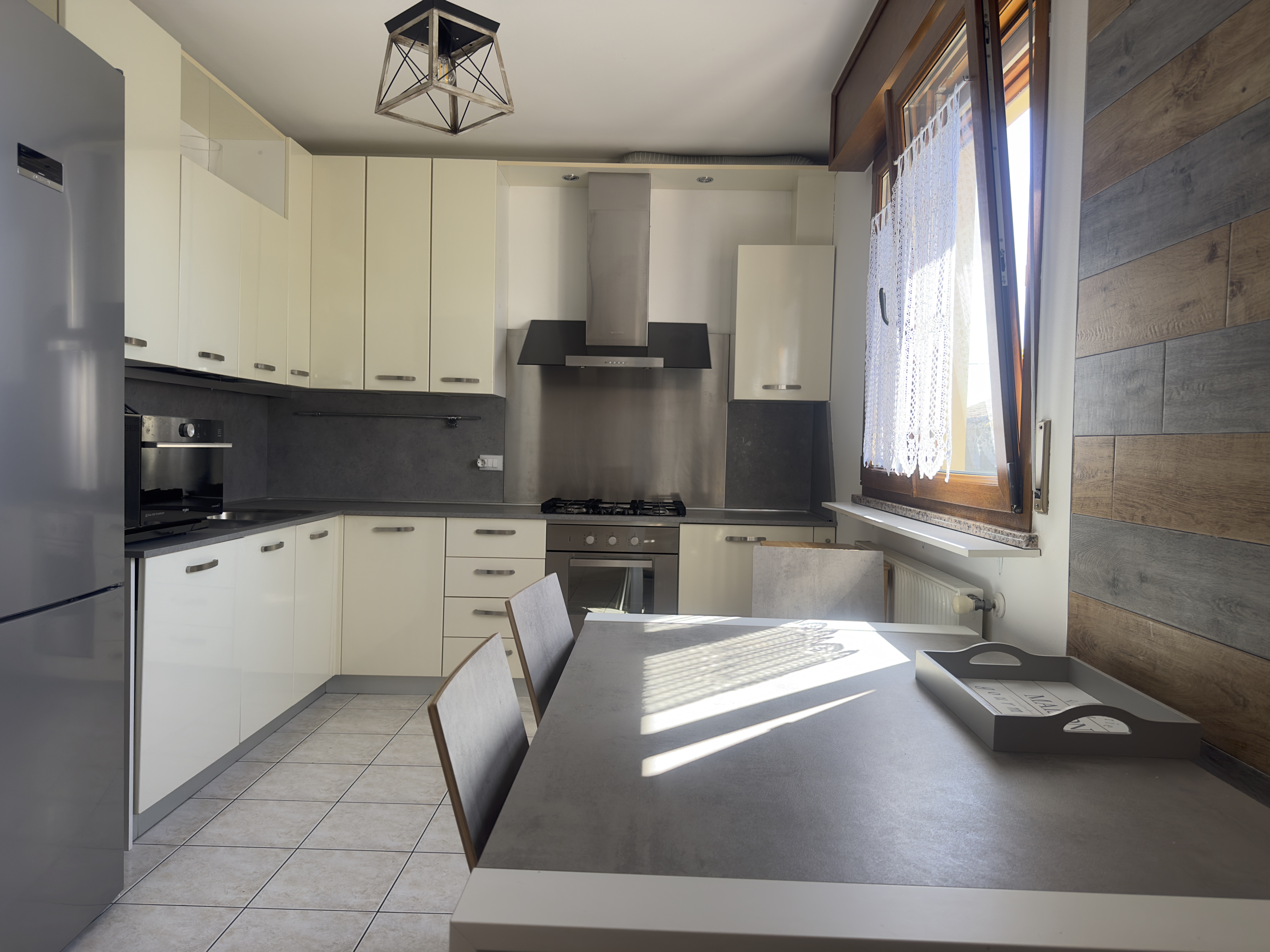 Media numero 5 di Tavagnacco - Tricamere su due livelli