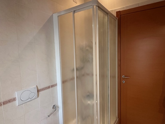 Media numero 13 di Interni via Pozzuolo - Tricamere ultimo piano