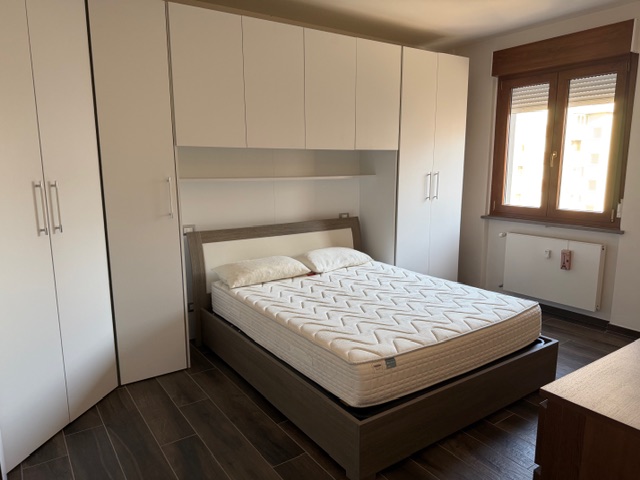 Media numero 11 di Zona Ospedale - Bicamere più studio ristrutturato