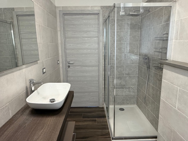 Media numero 14 di Zona Ospedale - Bicamere più studio ristrutturato