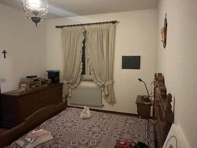 Media numero 10 di Pasian di Prato - Ristorante con laboratorio e magazzino