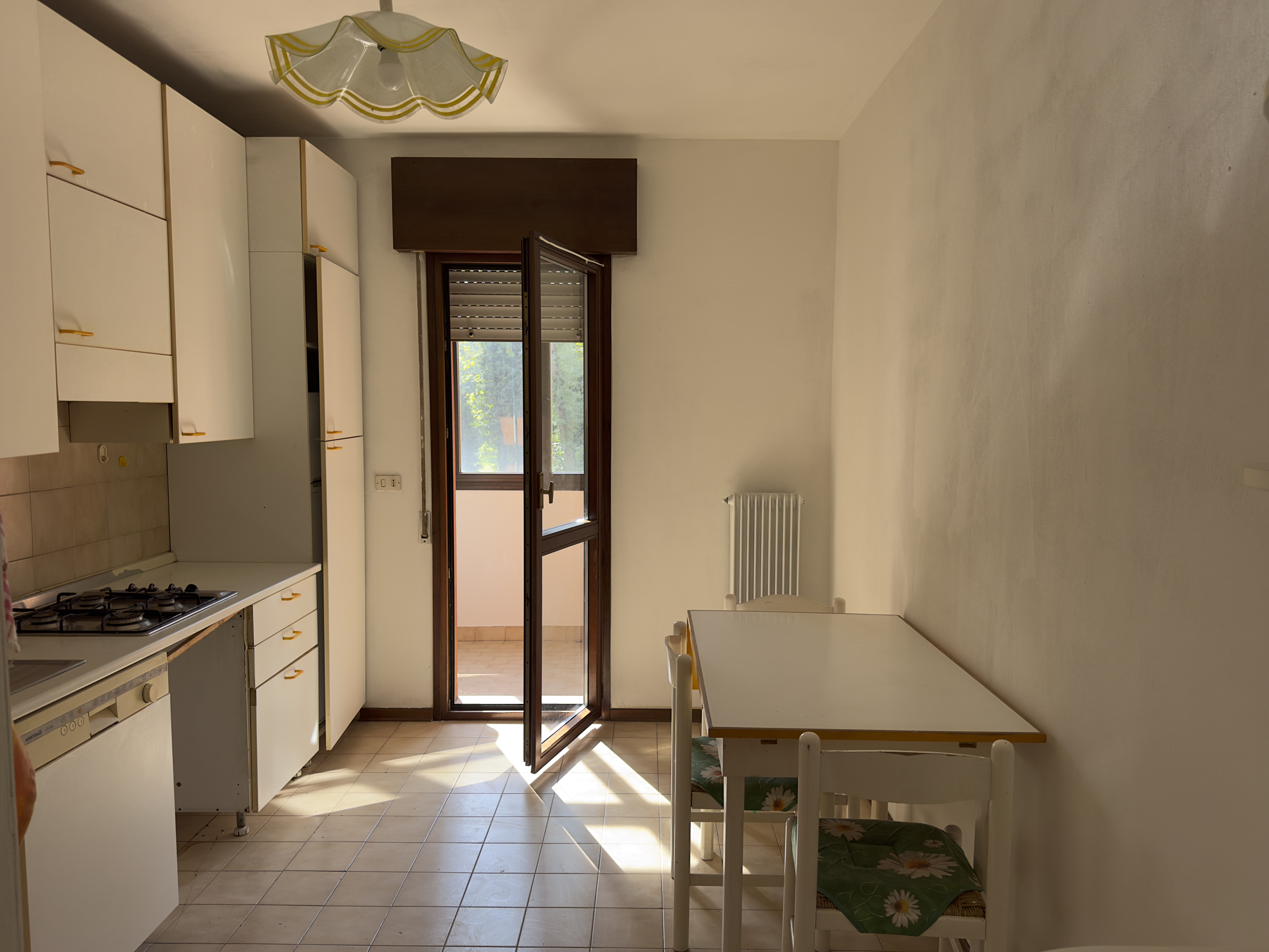 Media numero 6 di Udine est - Tricamere con cantina e garage