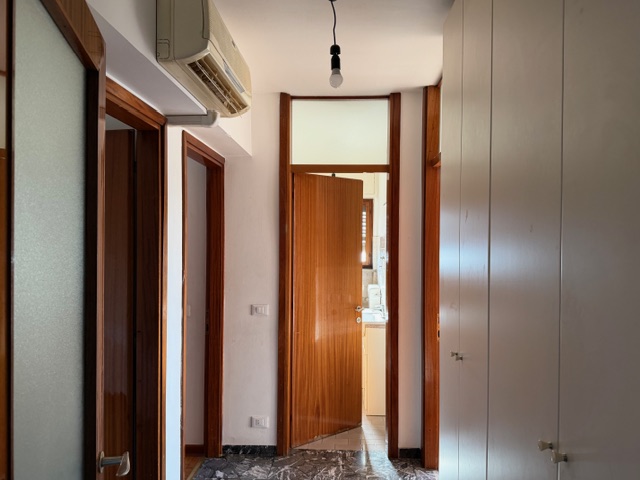 Media numero 7 di Viale Duodo - Bicamere con garage