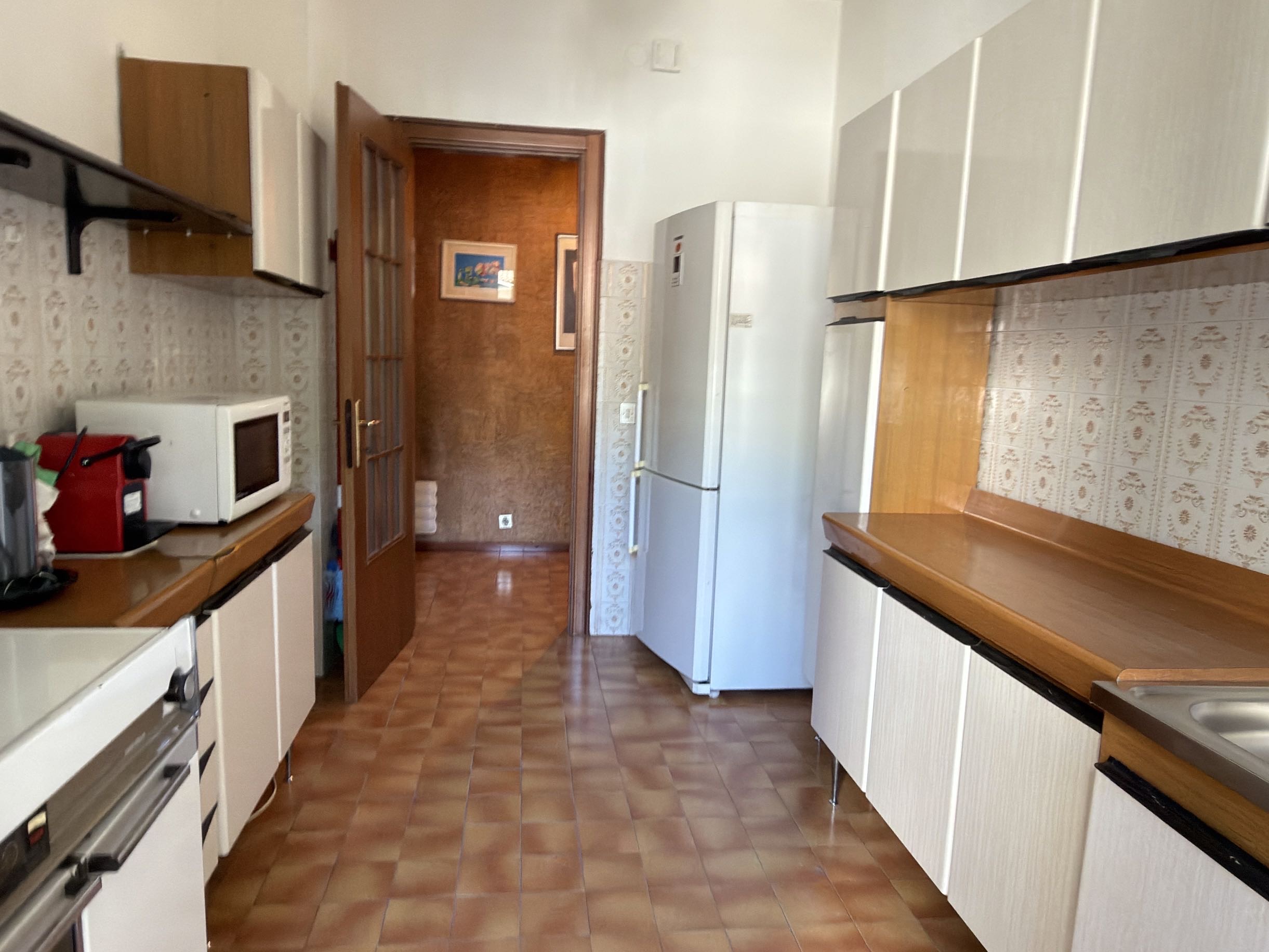 Media numero 10 di Via Caccia - Tricamere con garage e posto auto