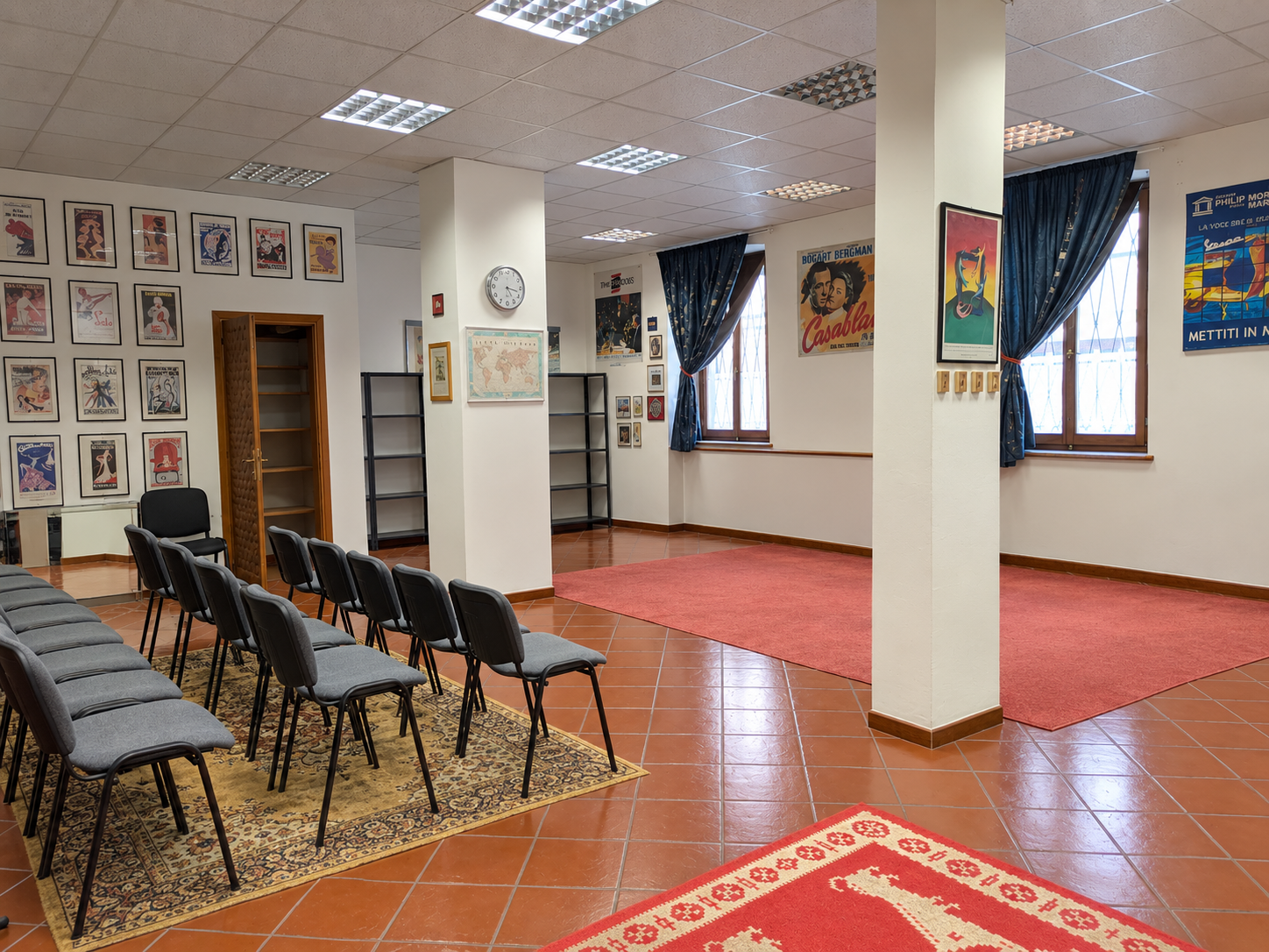 Media numero 5 di UDINE - AMPIO UFFICIO VICINANZE TRIBUNALE