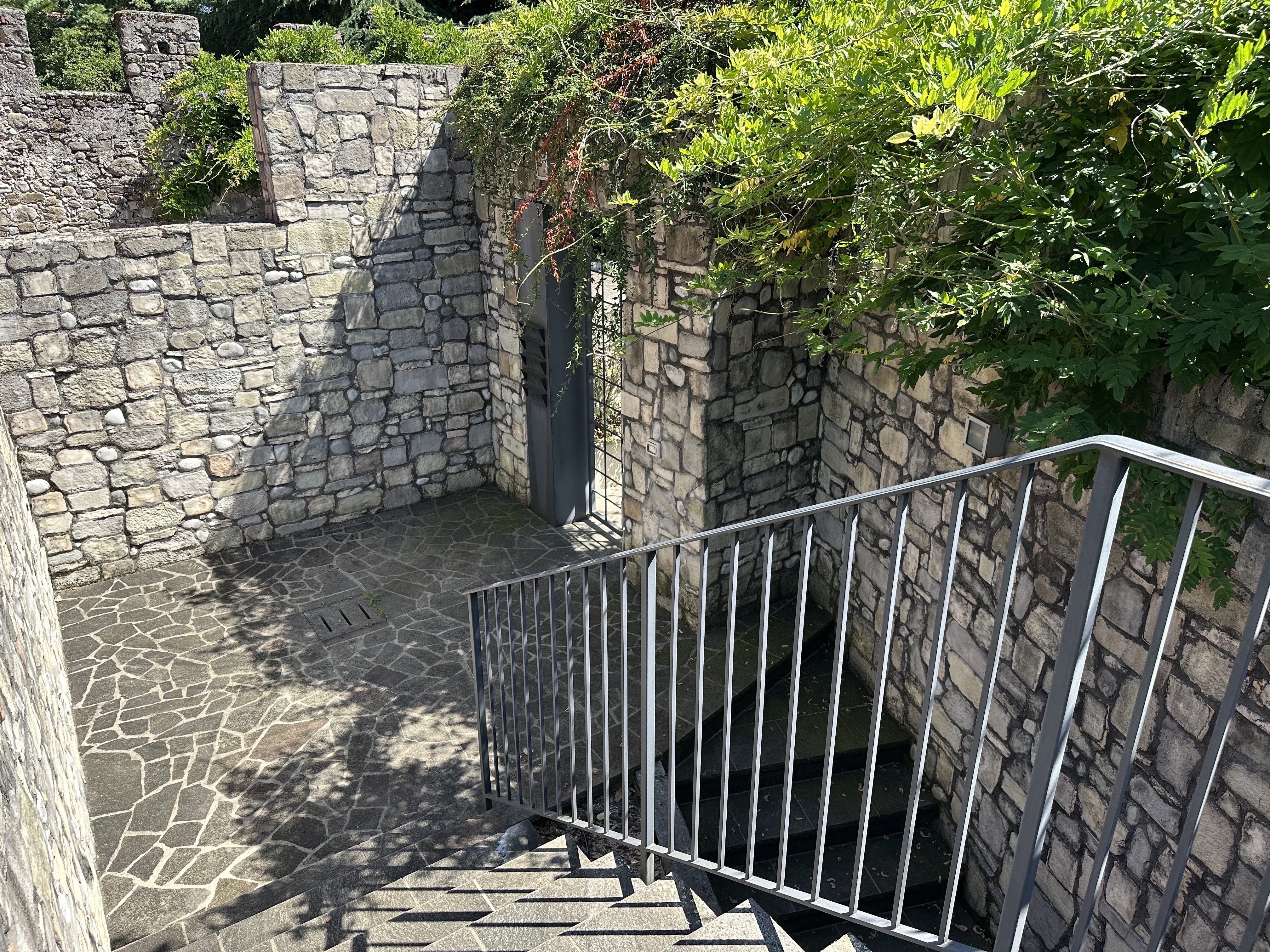 Media numero 16 di Ara Grande - Casa in corte