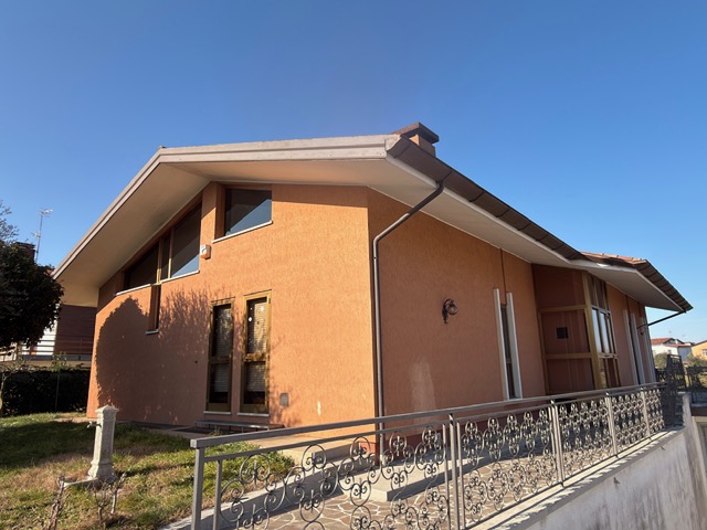 Immagine di Via Basiliano - Villa indipendente su piano unico