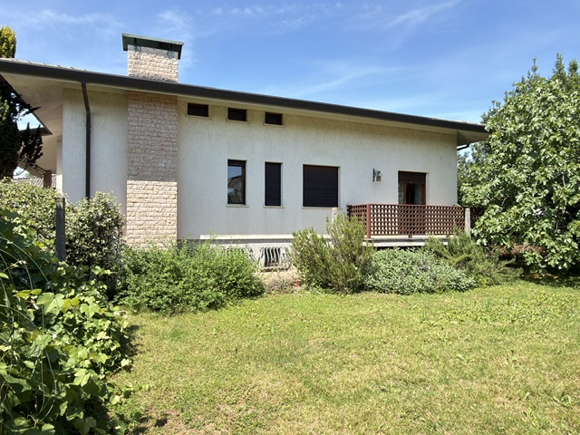 Media numero 21 di Passons - Villa singola