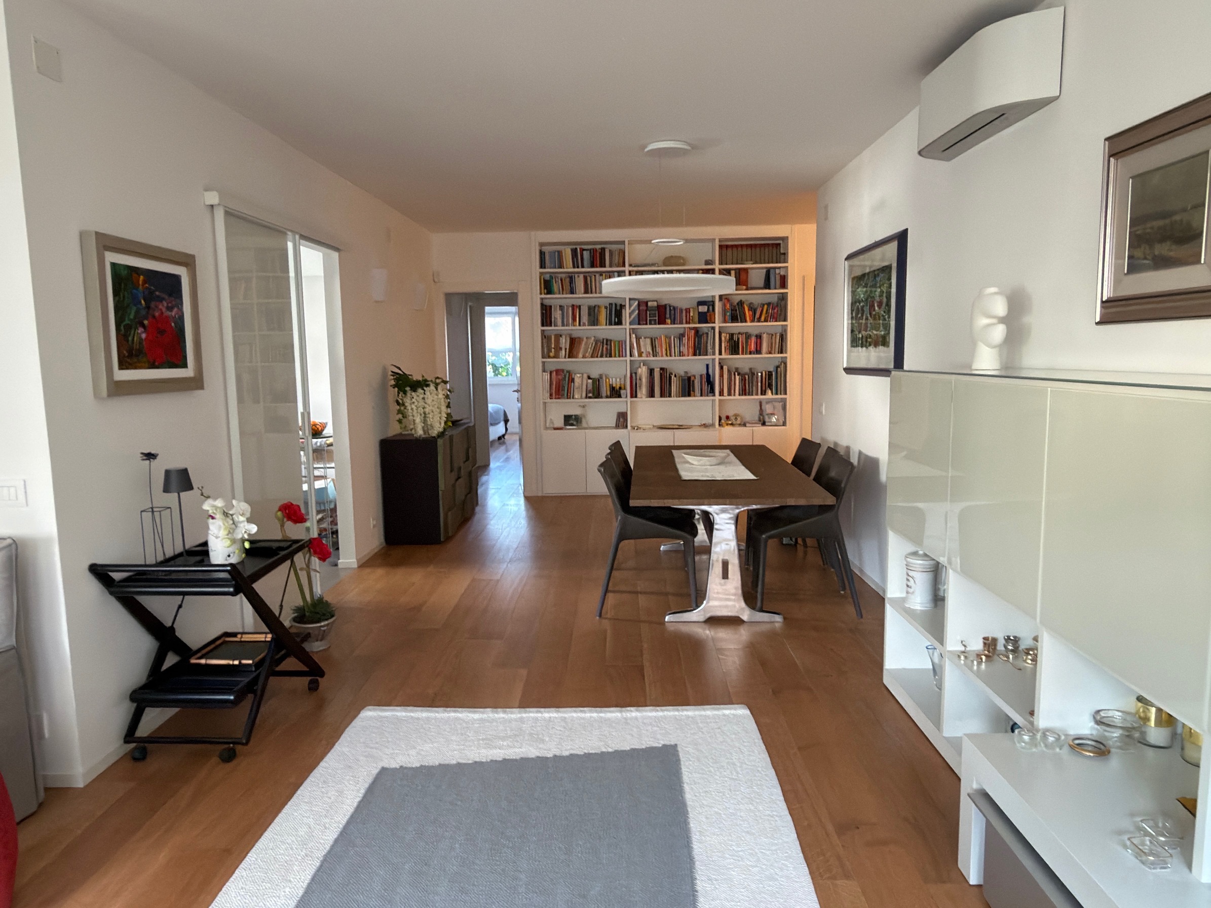 Via Grazzano - Tricamere biservizi ristrutturato, garage.