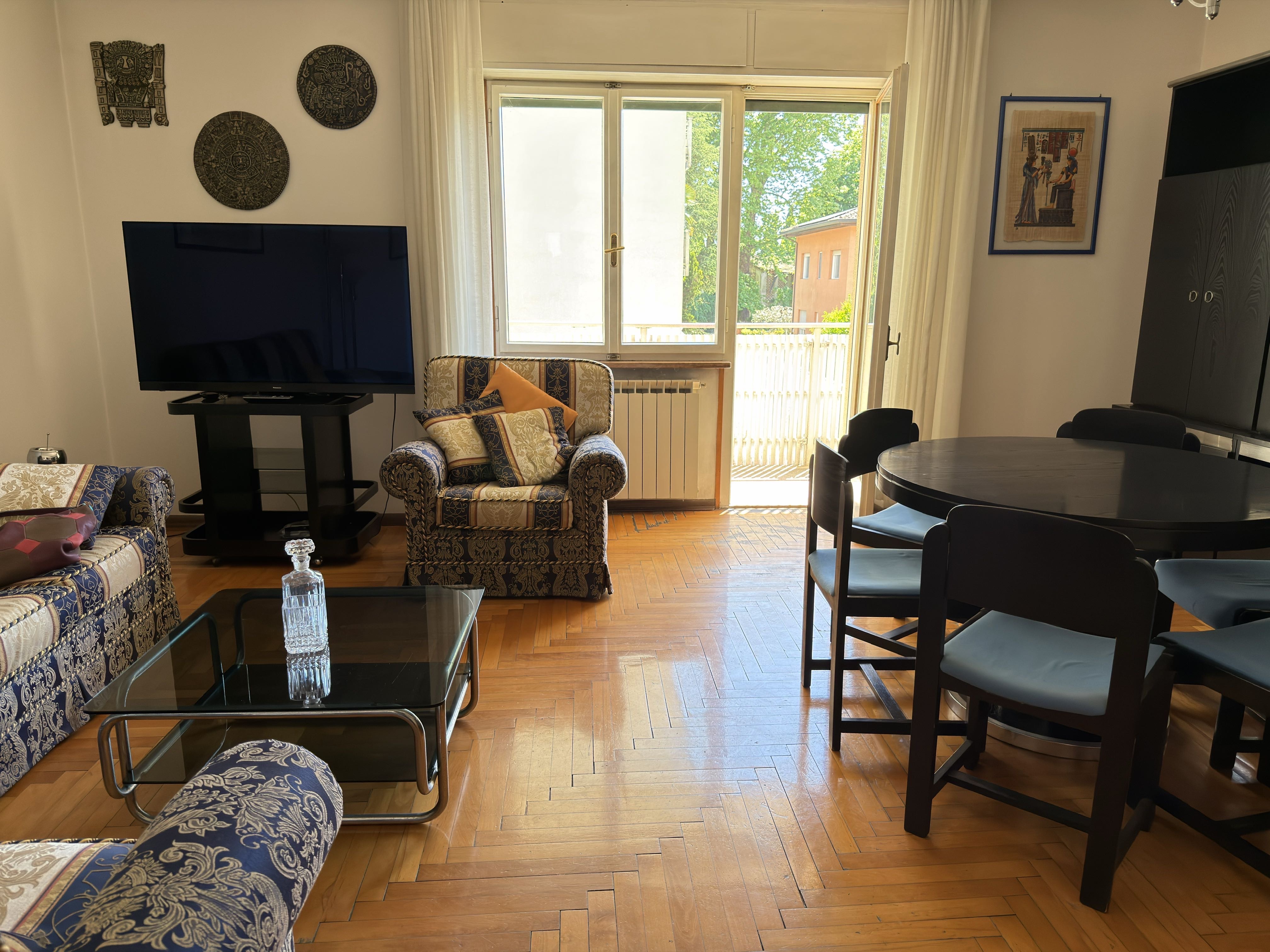 Media numero 3 di Via Caccia - Tricamere con garage e posto auto