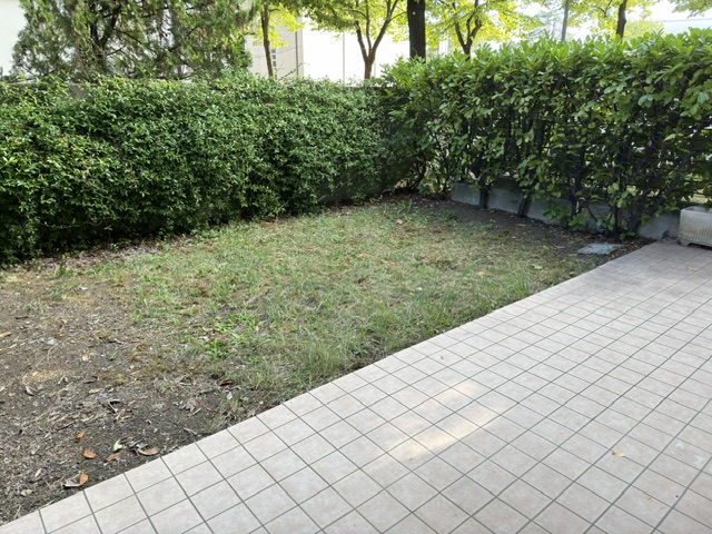 Media numero 2 di Centro Studi - Miniappartamento con giardino e garage