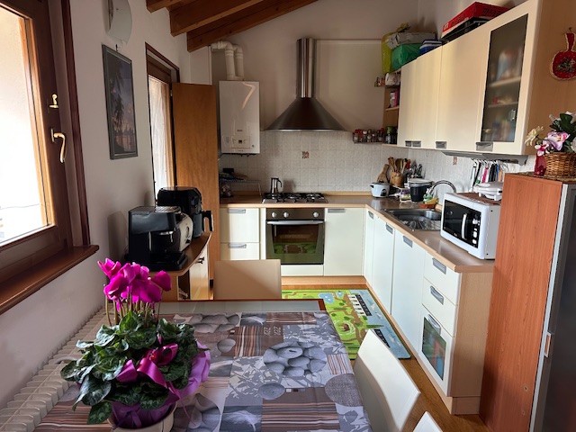 Immagine di Baldasseria - Bicamere locato, con posto auto